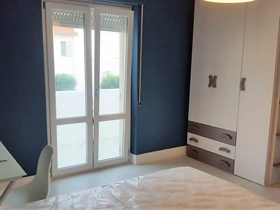 Immagine 7 di Camera in affitto  in Via Enrico Aristippo a Catanzaro