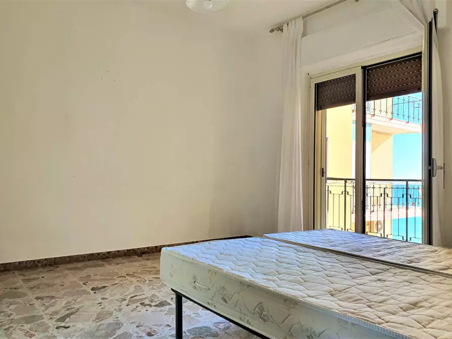 Immagine 5 di Appartamento in affitto  in via Lungomare Stefano Pugliese a Catanzaro