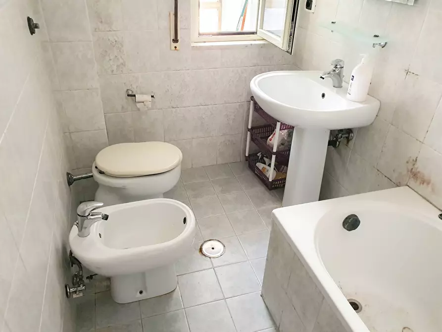 Immagine 13 di Appartamento in affitto  in via Lungomare Stefano Pugliese a Catanzaro