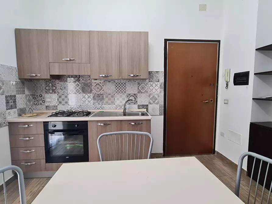 Immagine 4 di Appartamento in affitto  in via Francesco Caracciolo a Catanzaro