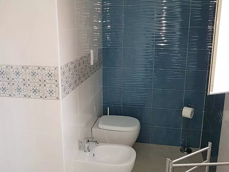 Immagine 20 di Palazzo in affitto  in via del progresso a Catanzaro