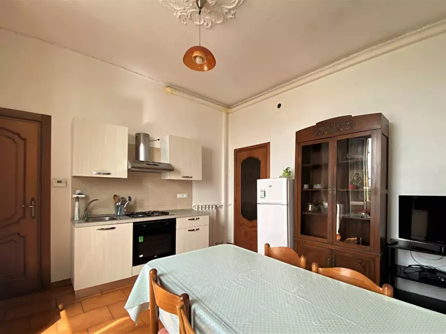 Immagine 5 di Palazzo in vendita  in via Lungomare Stefano Pugliese a Catanzaro