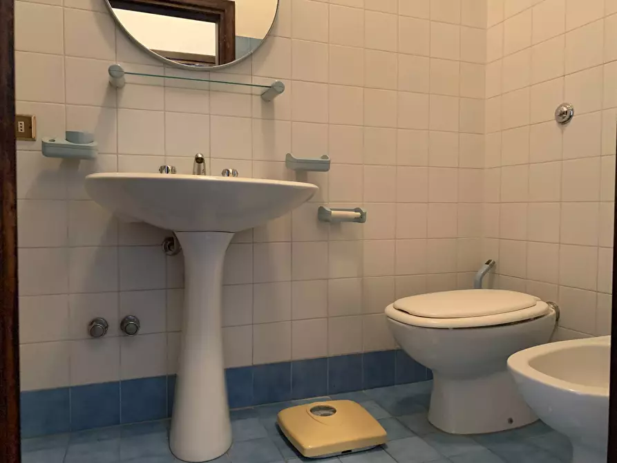 Immagine 11 di Camera in affitto  in via Progresso a Catanzaro