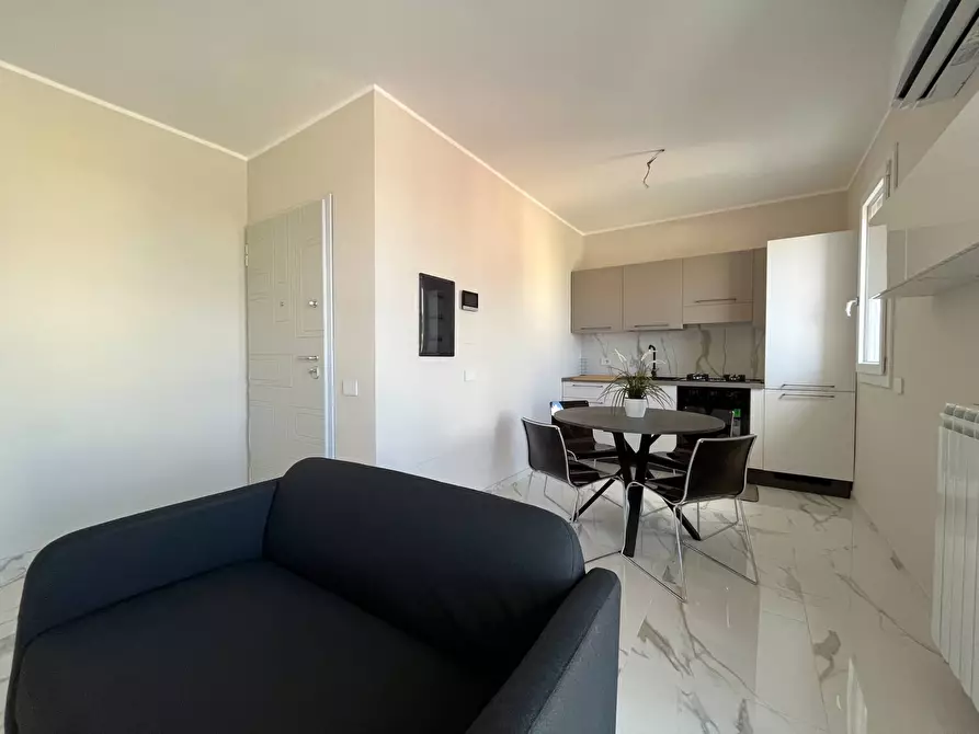 Immagine 12 di Appartamento in affitto  in Viale Crotone a Catanzaro