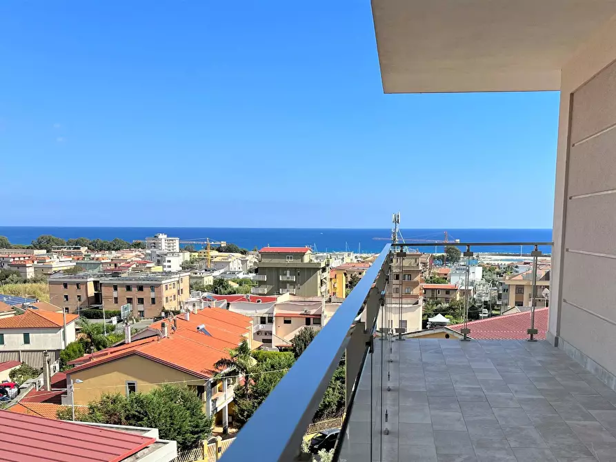 Immagine 4 di Appartamento in affitto  in Viale Crotone a Catanzaro