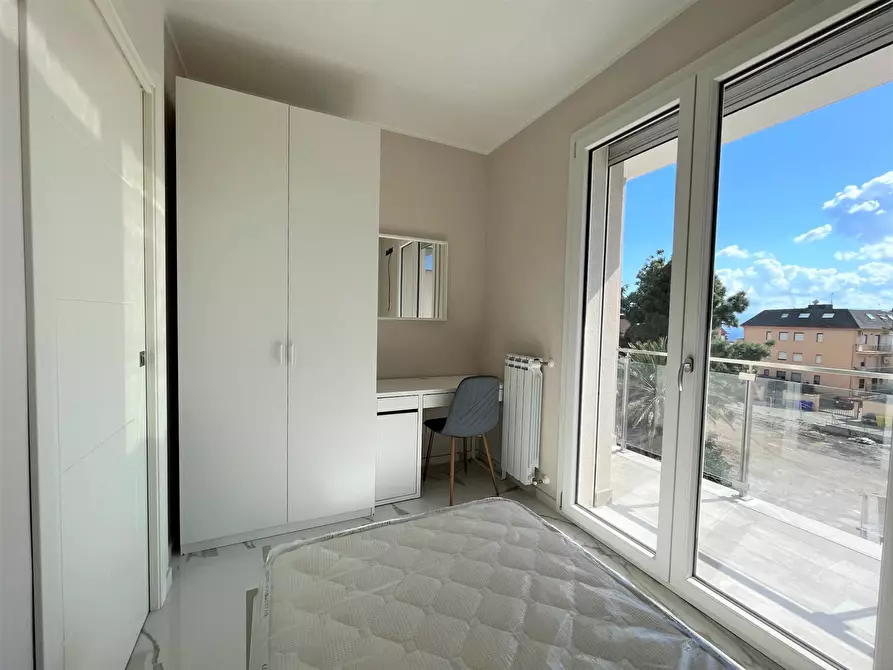 Immagine 6 di Appartamento in affitto  in Viale Crotone a Catanzaro