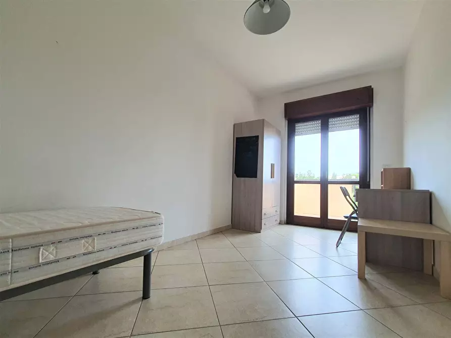 Immagine 16 di Camera in affitto  in Viale Crotone a Catanzaro