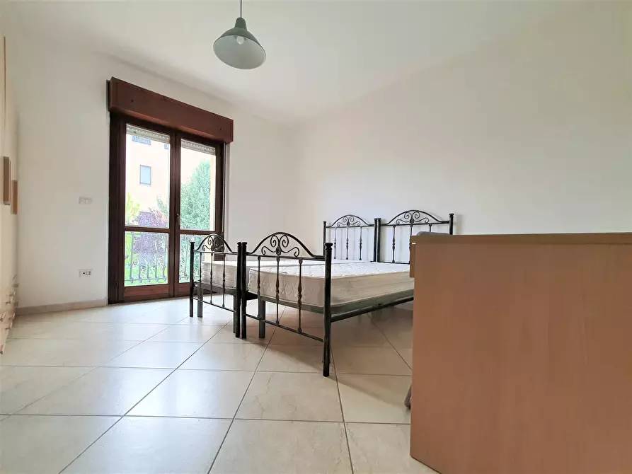 Immagine 10 di Camera in affitto  in Viale Crotone a Catanzaro