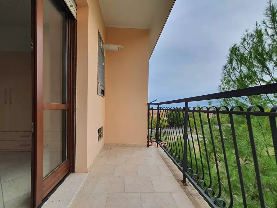 Immagine 17 di Camera in affitto  in Viale Crotone a Catanzaro