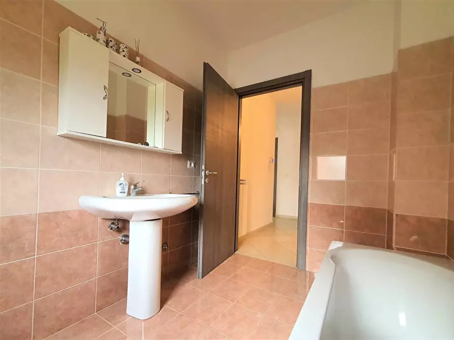 Immagine 15 di Camera in affitto  in Viale Crotone a Catanzaro