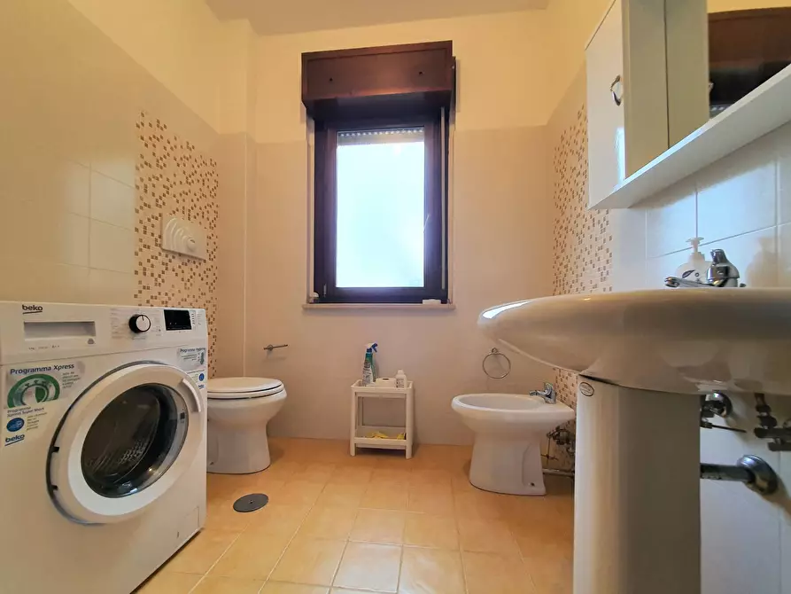 Immagine 6 di Camera in affitto  in Viale Crotone a Catanzaro