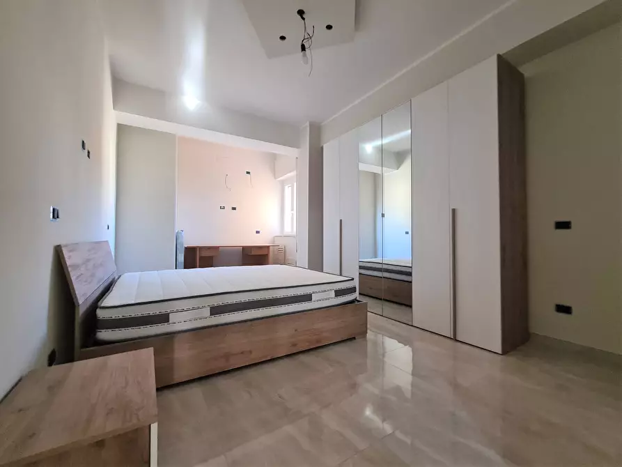 Immagine 16 di Camera in affitto  in Viale Crotone a Catanzaro