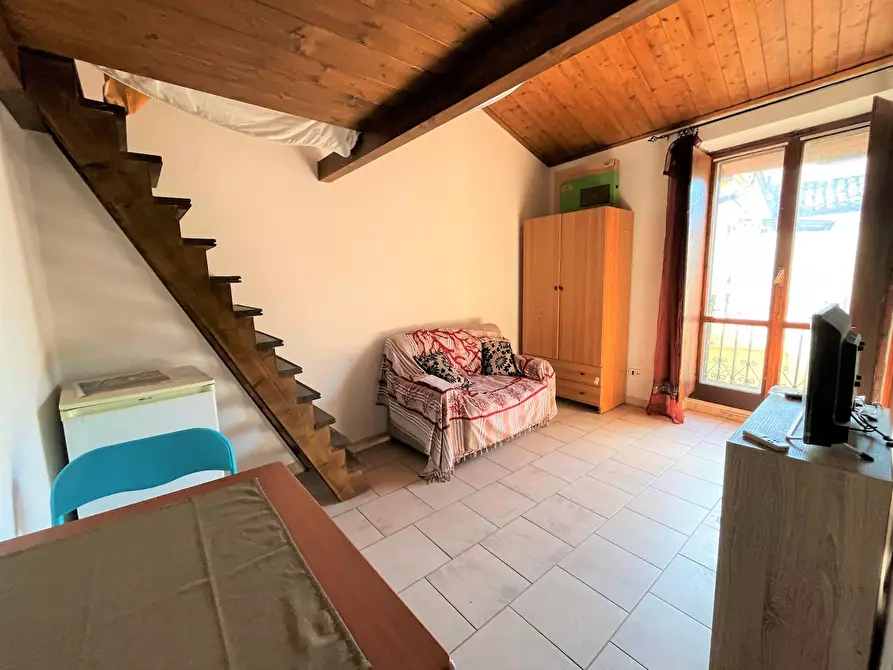 Immagine 1 di Appartamento in vendita  in via Mario Greco a Catanzaro