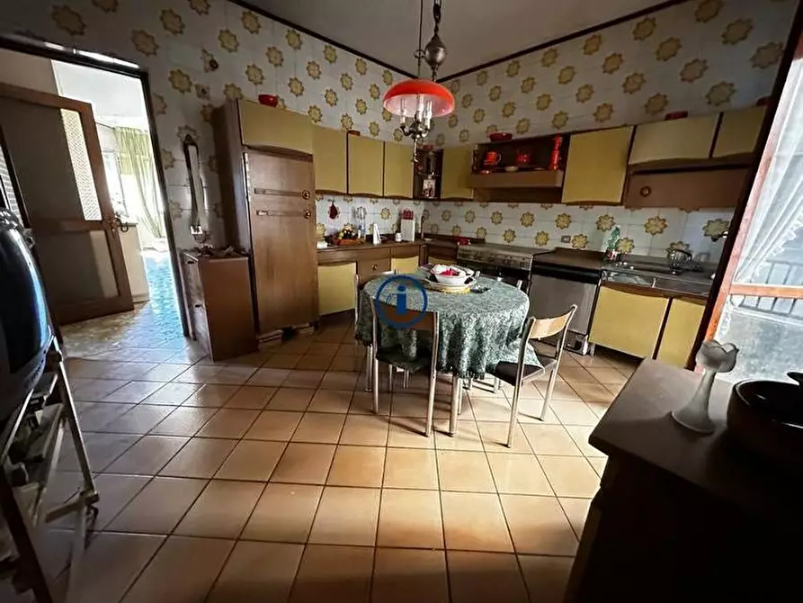 Immagine 20 di Appartamento in vendita  in Via Roma a Caserta