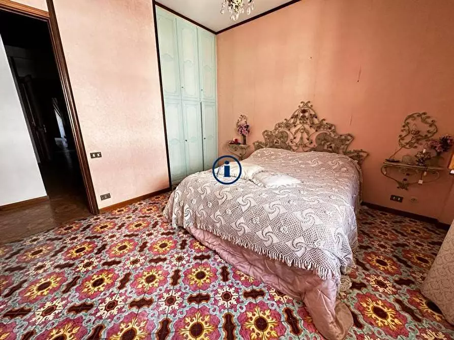 Immagine 26 di Appartamento in vendita  in Via Roma a Caserta