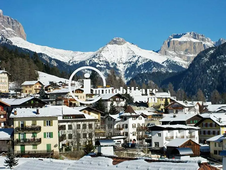 Immagine 3 di Albergo/B&B/Residence in vendita  in VIGO DI FASSA a San Giovanni Di Fassa