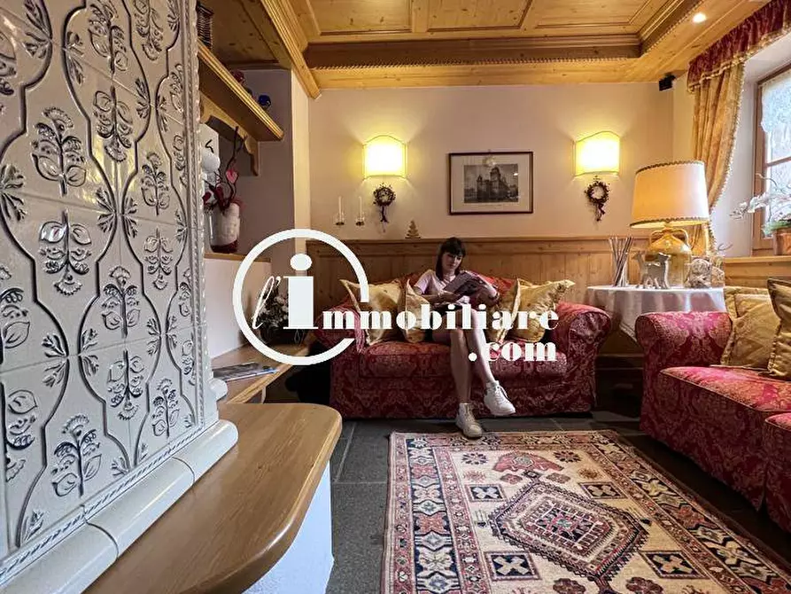Immagine 10 di Albergo/B&B/Residence in vendita  in VIGO DI FASSA a San Giovanni Di Fassa