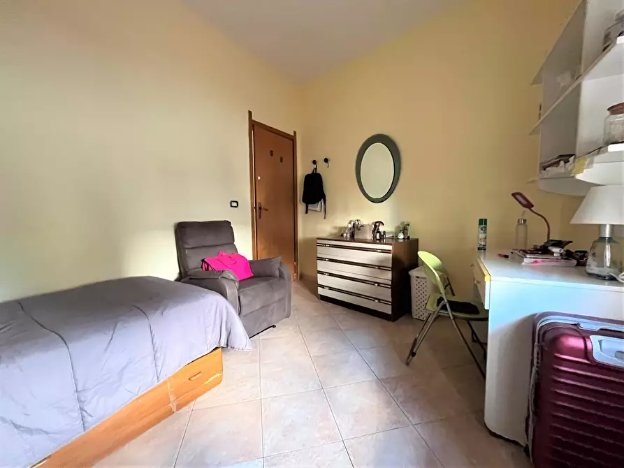 Immagine 11 di Camera in affitto  in Via Siracusa a Catanzaro