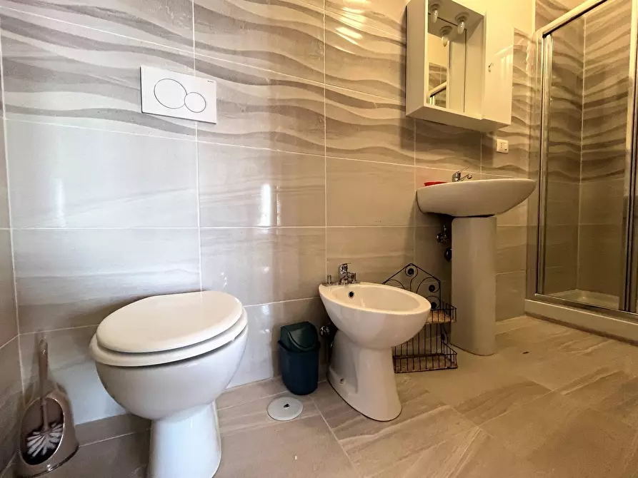 Immagine 12 di Appartamento in affitto  in Via Barletta a Catanzaro