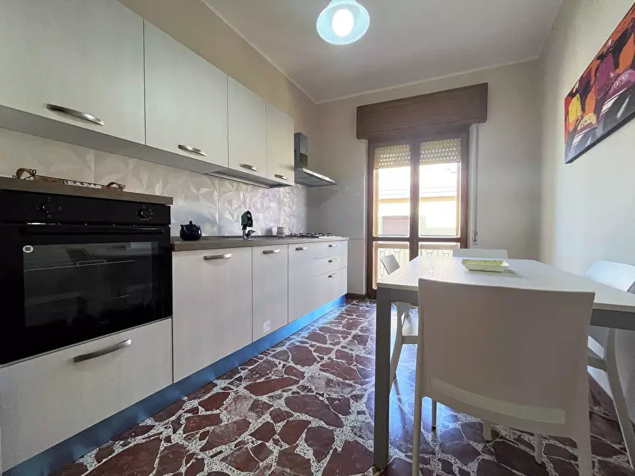 Immagine 2 di Appartamento in affitto  in Via Barletta a Catanzaro