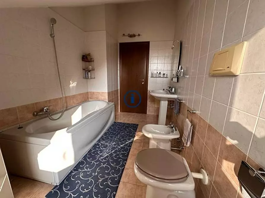 Immagine 18 di Appartamento in vendita  in Via Gabriele D'Annunzio a San Nicola La Strada