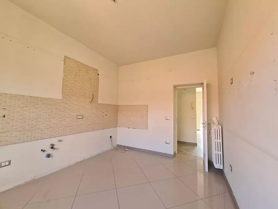 Immagine 5 di Appartamento in vendita  in Viale Magna Grecia a Catanzaro