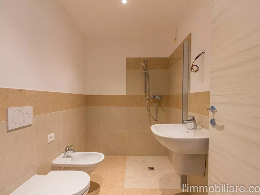 Immagine 3 di Appartamento in affitto  in Via Antonio Milani a Verona