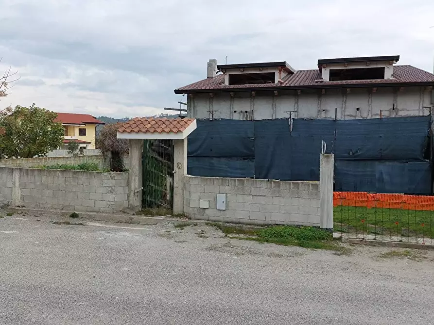 Immagine 8 di Villa in vendita  in Via Mattia Preti a Borgia