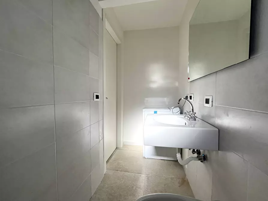 Immagine 4 di Appartamento in affitto  in Via Cagliari a Catanzaro