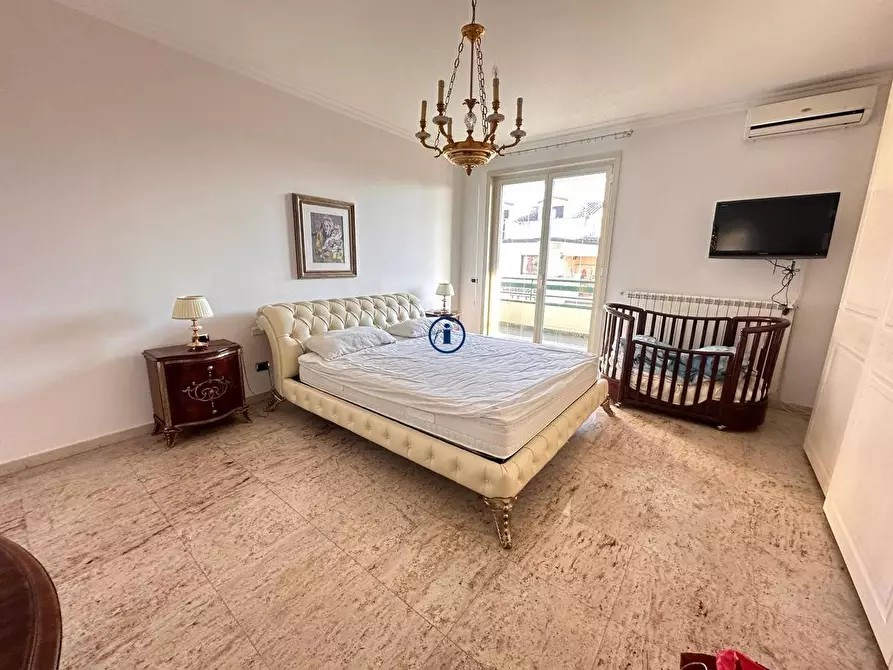 Immagine 14 di Appartamento in vendita  in Via Michelangelo Buonarroti a San Nicola La Strada