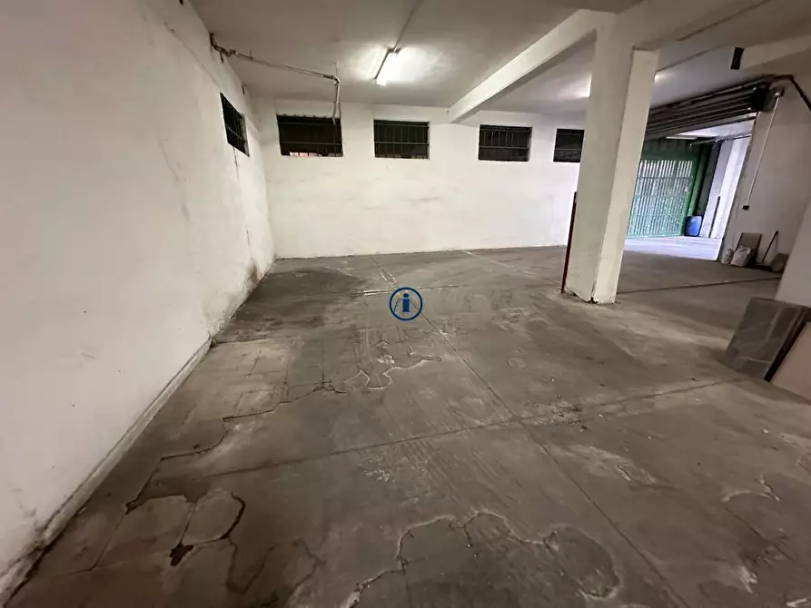 Immagine 30 di Appartamento in vendita  in Via Michelangelo Buonarroti a San Nicola La Strada