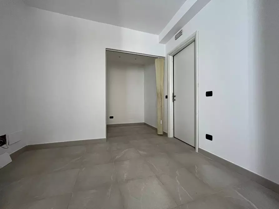 Immagine 5 di Ufficio in affitto  in via Giuseppe Poerio a Catanzaro