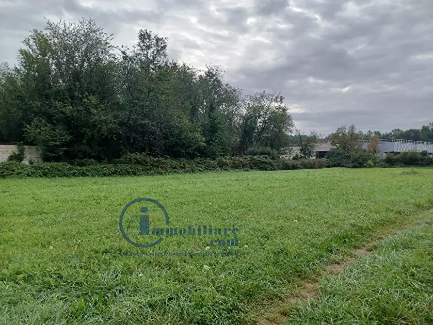 Immagine 1 di Terreno agricolo in vendita  in Via Sant'Andrea a Lazzate