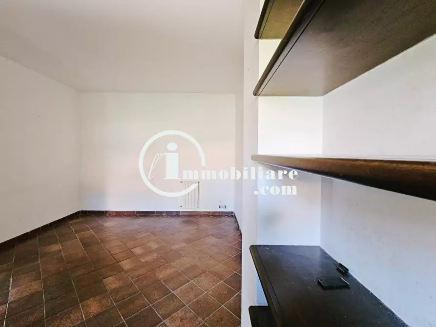 Immagine 6 di Appartamento in vendita  in VIA CASSIA a Roma