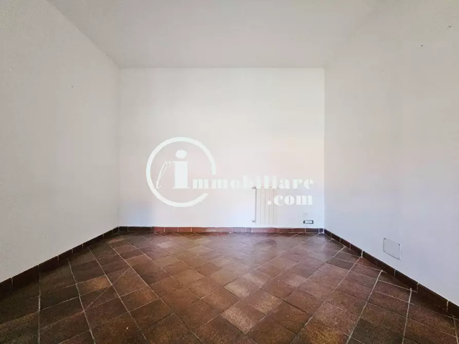 Immagine 7 di Appartamento in vendita  in VIA CASSIA a Roma