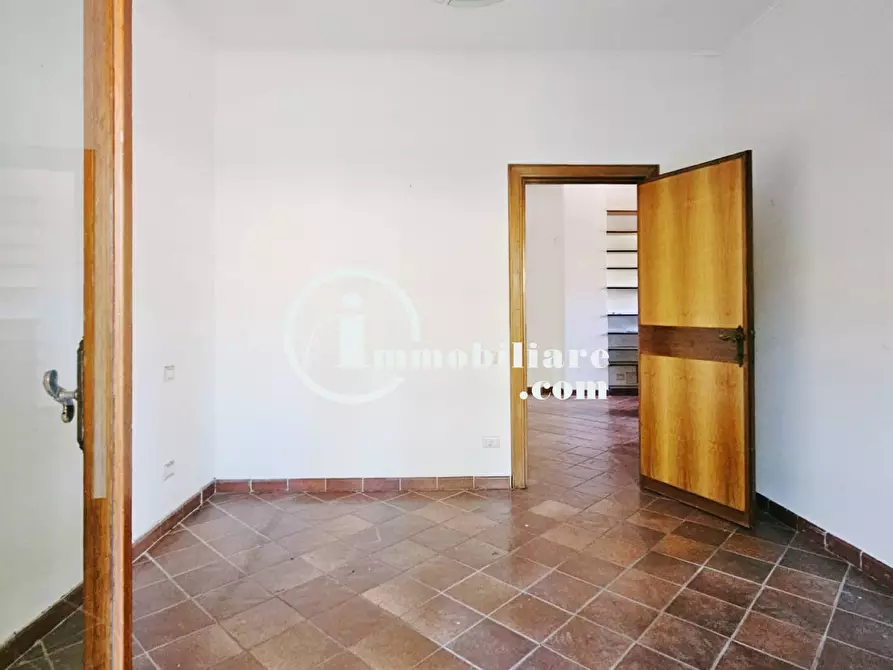 Immagine 9 di Appartamento in vendita  in VIA CASSIA a Roma