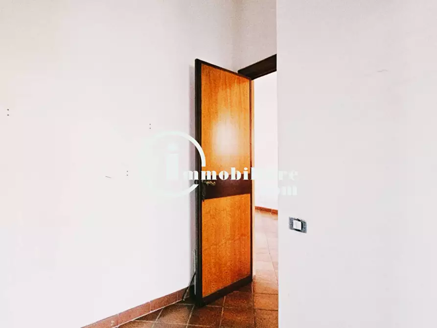 Immagine 20 di Appartamento in vendita  in VIA CASSIA a Roma