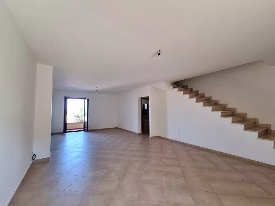 Immagine 2 di Villetta a schiera in vendita  in Via 11 Settembre a Montepaone