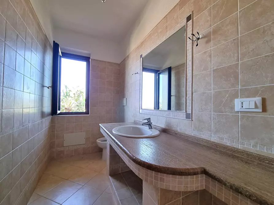 Immagine 6 di Villetta a schiera in vendita  in Via 11 Settembre a Montepaone