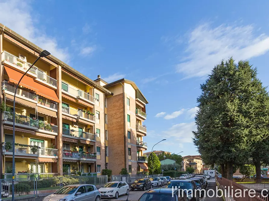 Immagine 1 di Box auto in vendita  in Via Giovanni Battista Picotti a Verona