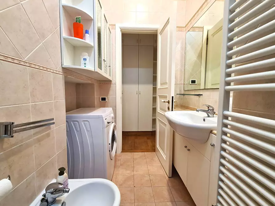 Immagine 5 di Appartamento in vendita  in Via Nicea a Catanzaro