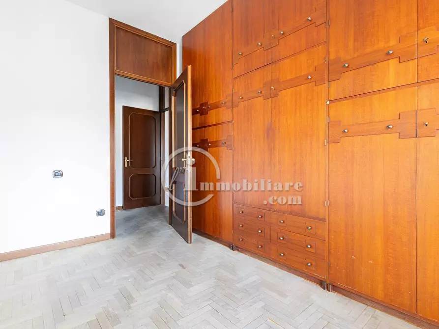 Immagine 22 di Appartamento in vendita  in via bellini a Busto Arsizio