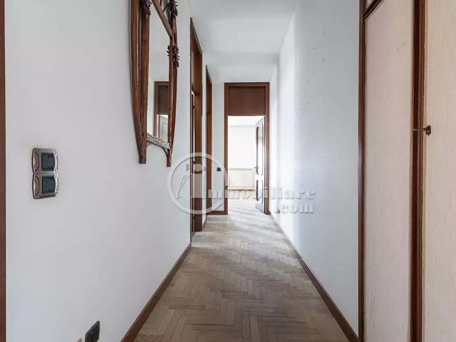 Immagine 26 di Appartamento in vendita  in via bellini a Busto Arsizio