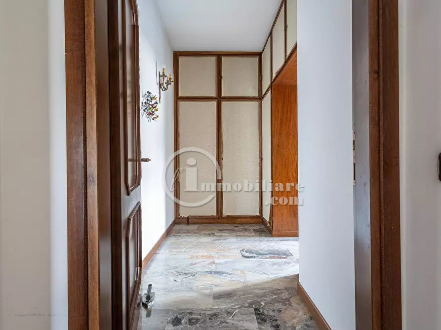 Immagine 30 di Appartamento in vendita  in via bellini a Busto Arsizio