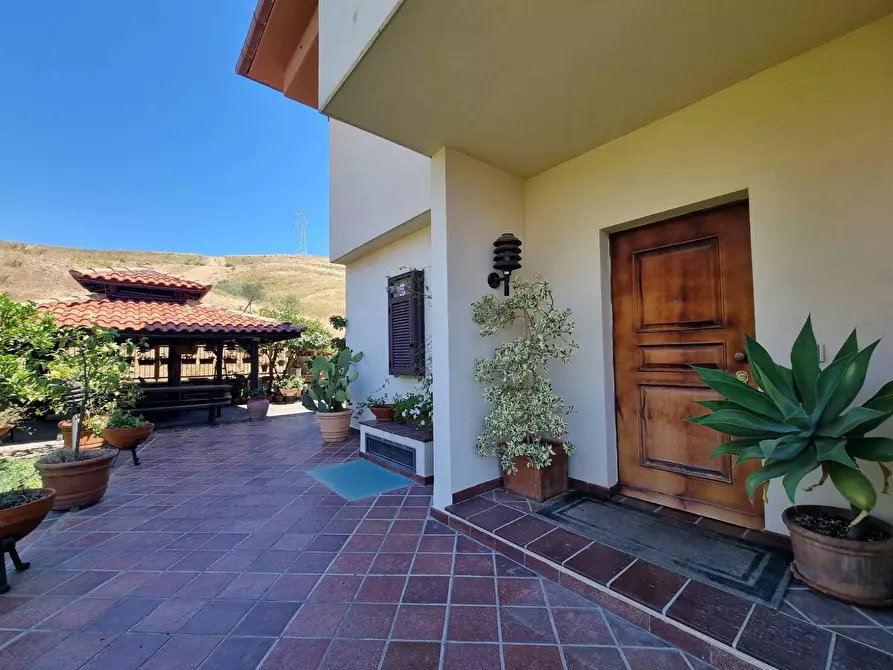 Immagine 26 di Villetta a schiera in vendita  in Via Ugo Ortona a Catanzaro