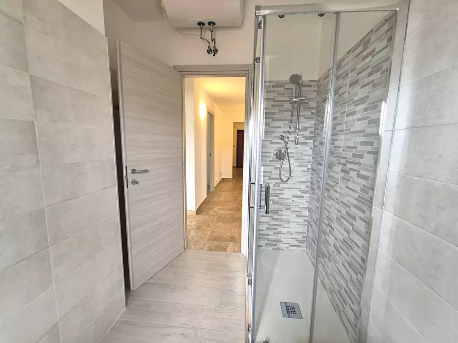 Immagine 13 di Camera in affitto  in Via Torrazzo a Catanzaro