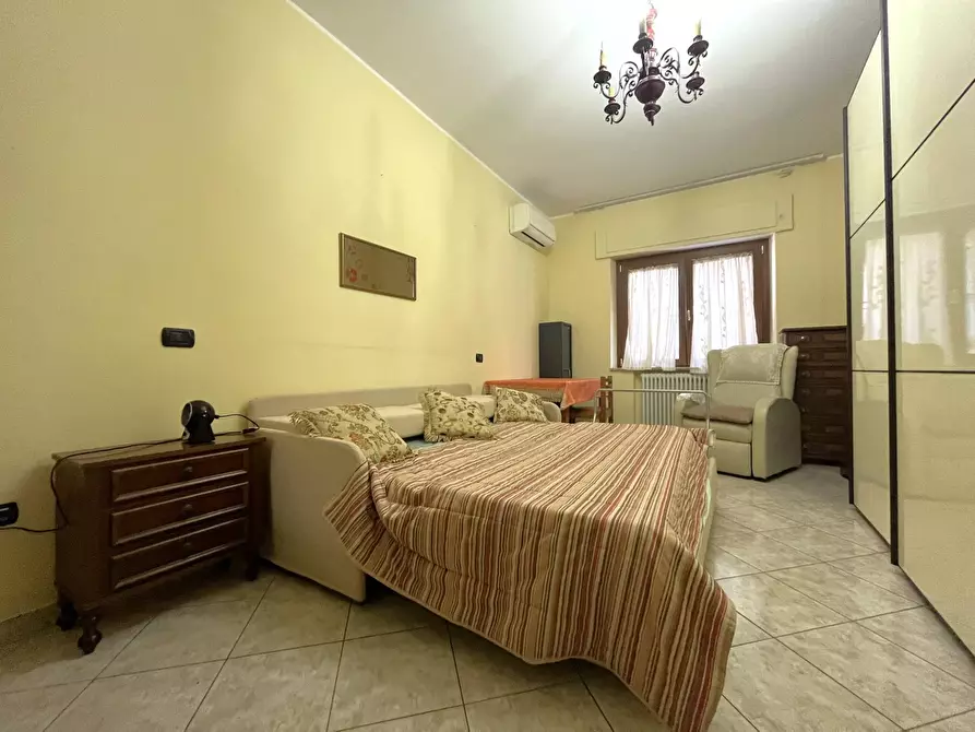 Immagine 5 di Camera in affitto  in Via Ferdinando Magellano a Catanzaro