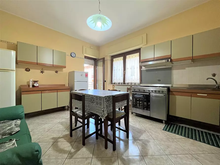 Immagine 7 di Camera in affitto  in Via Ferdinando Magellano a Catanzaro