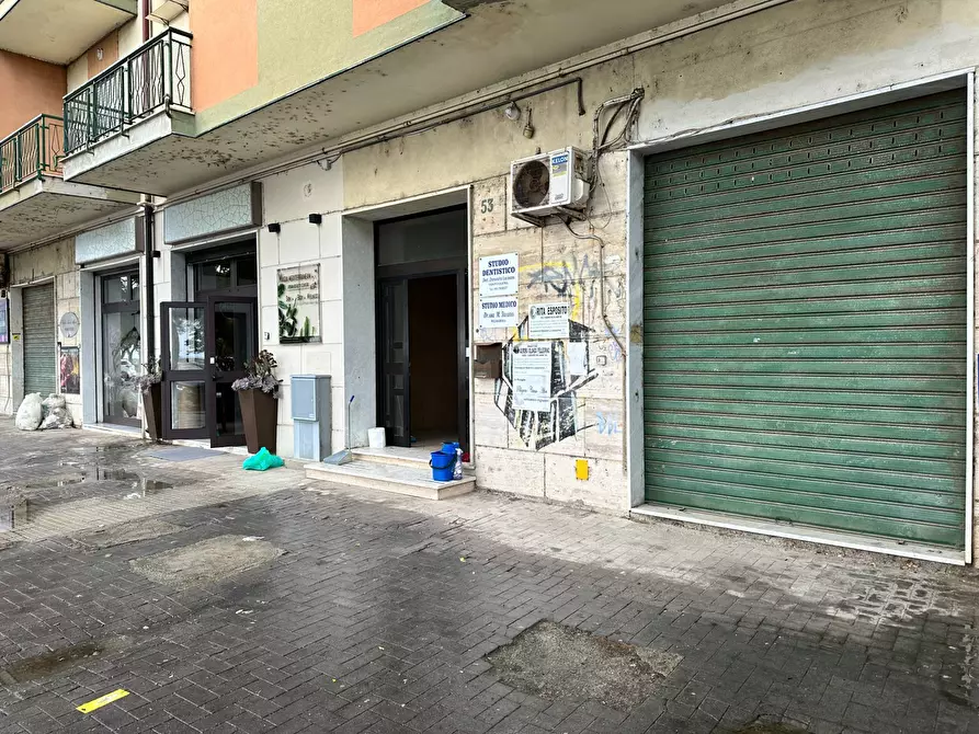 Immagine 2 di Negozio in vendita  in Via Stefano Lungomare a Catanzaro