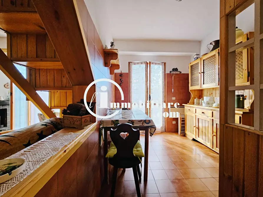 Immagine 13 di Appartamento in vendita  in PIAZZA SURIA a Trevi Nel Lazio